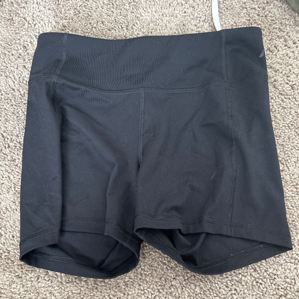Running shorts